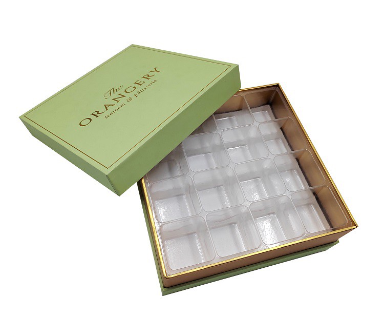 Macaron-Box-with-Insert